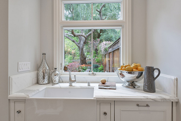 462 Douglass Street 15