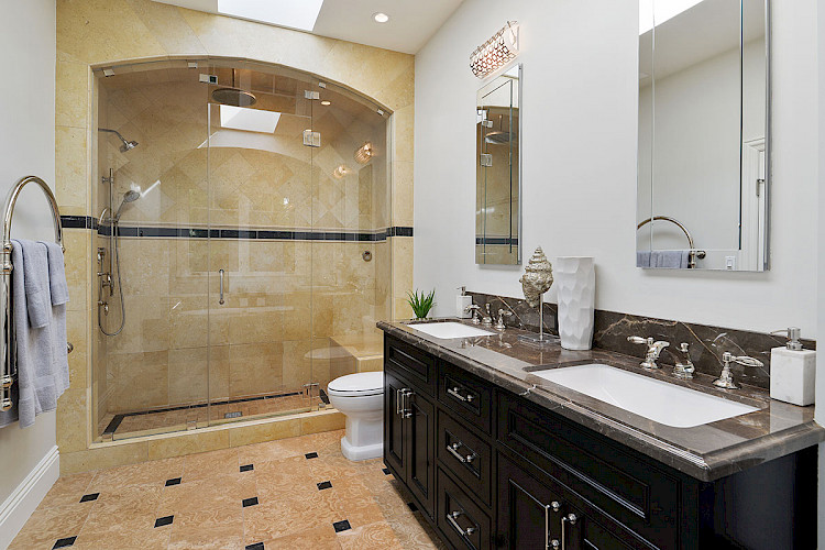 462 Douglass Street 46