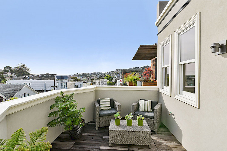 462 Douglass Street 54