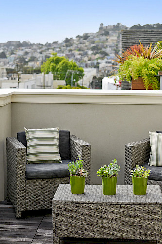 462 Douglass Street 56