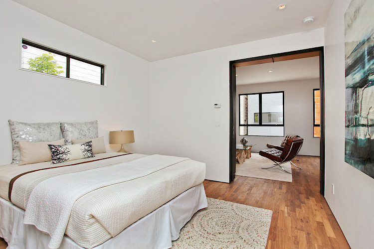 1318 Church Street 23