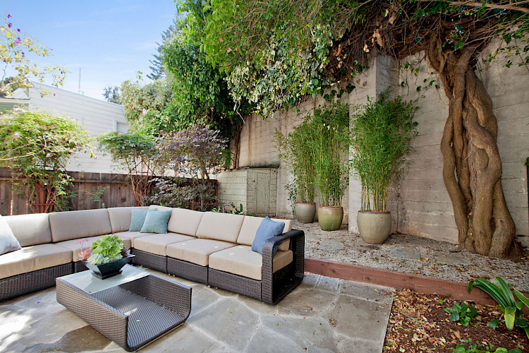 3883 & 3885 20th Street 40