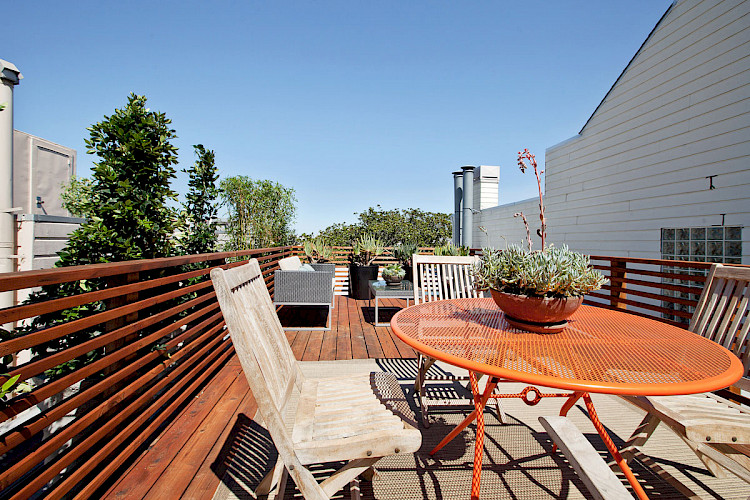 3883 & 3885 20th Street 44