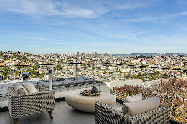1783 Noe Street 21