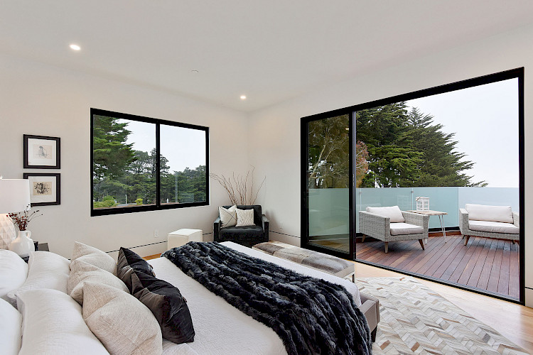 844 Duncan Street 43