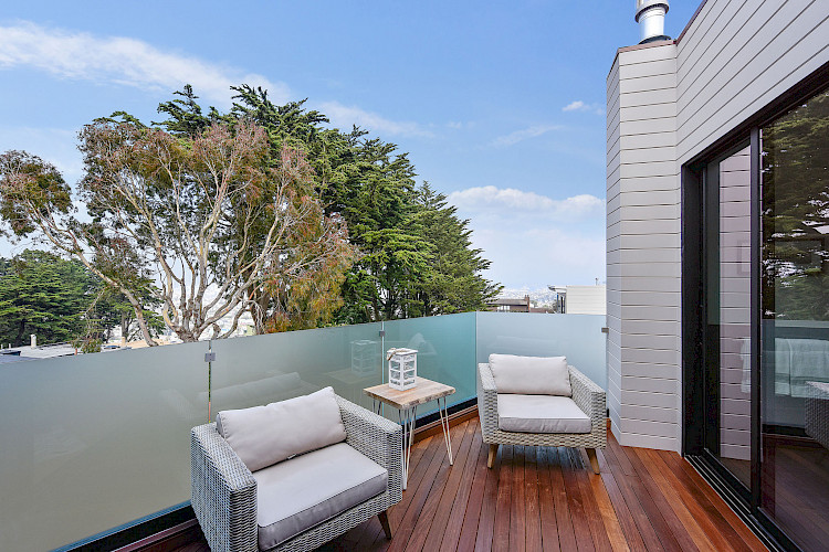 844 Duncan Street 46