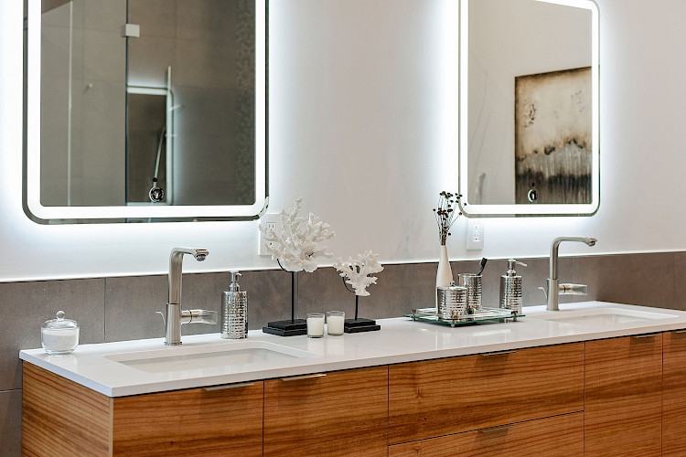 844 Duncan Street 52