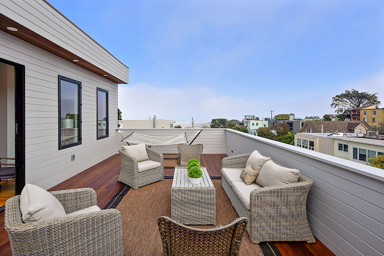 844 Duncan Street 58