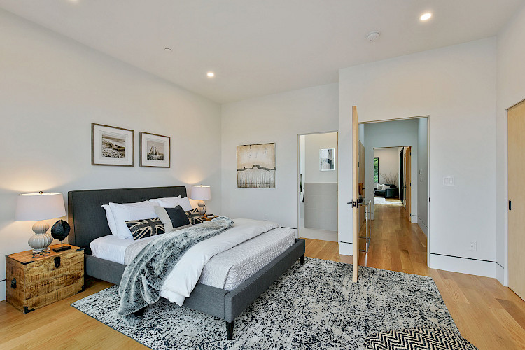 844 Duncan Street 55