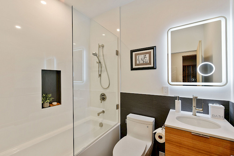 844 Duncan Street 73