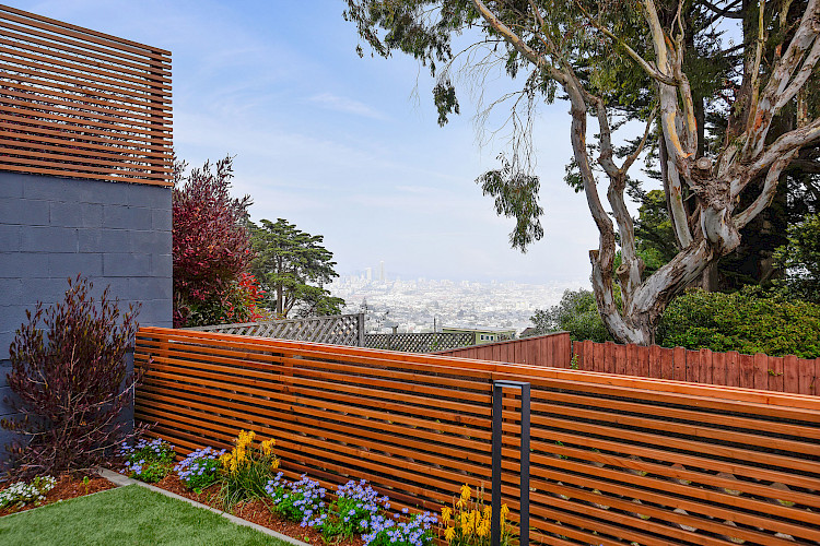 844 Duncan Street 19