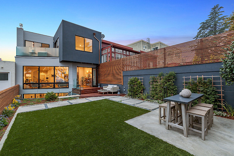 844 Duncan Street 23