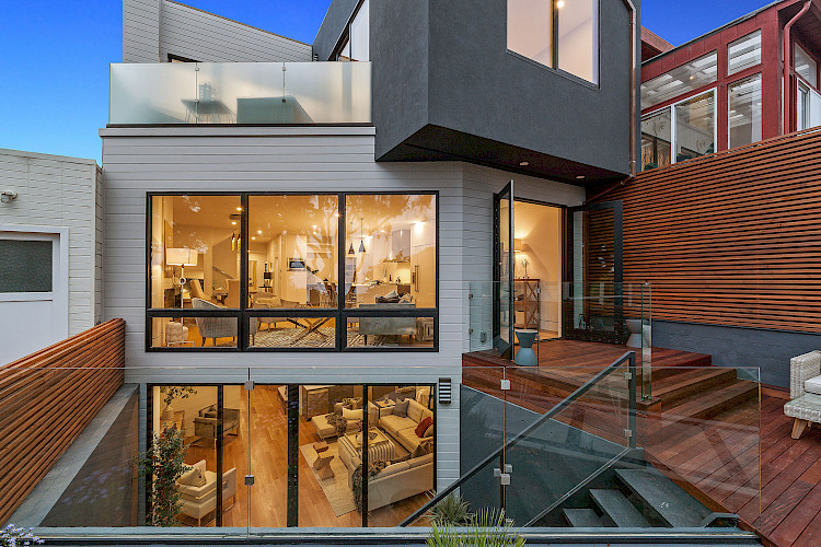 844 Duncan Street 21