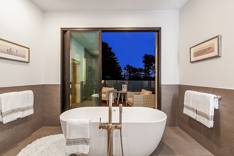 844 Duncan Street 50