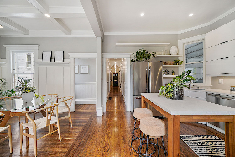 929 Stanyan Street 22