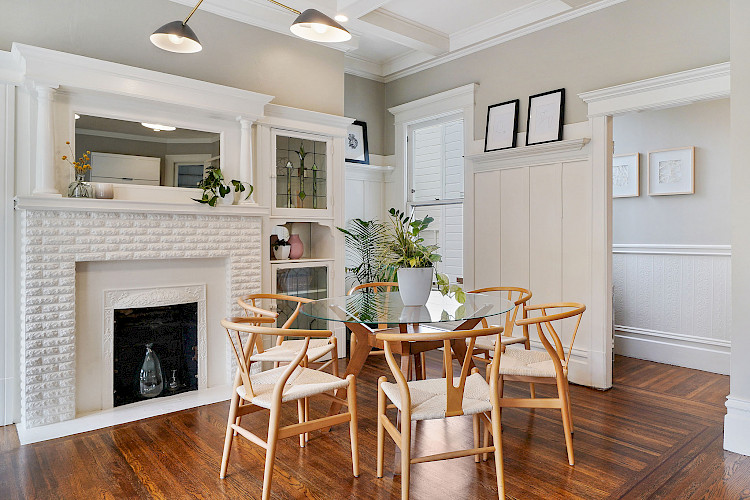 929 Stanyan Street 23