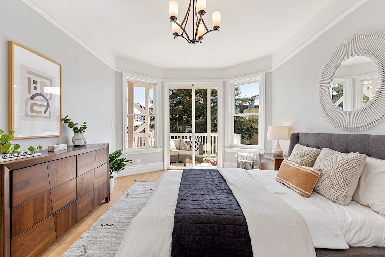 577 Page Street 23