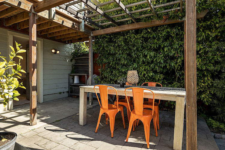 79 Bemis Street 32