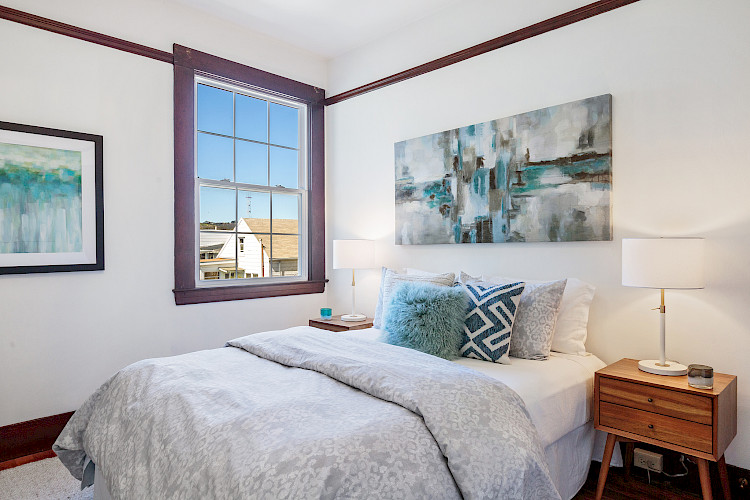 318 Madrid Street 21