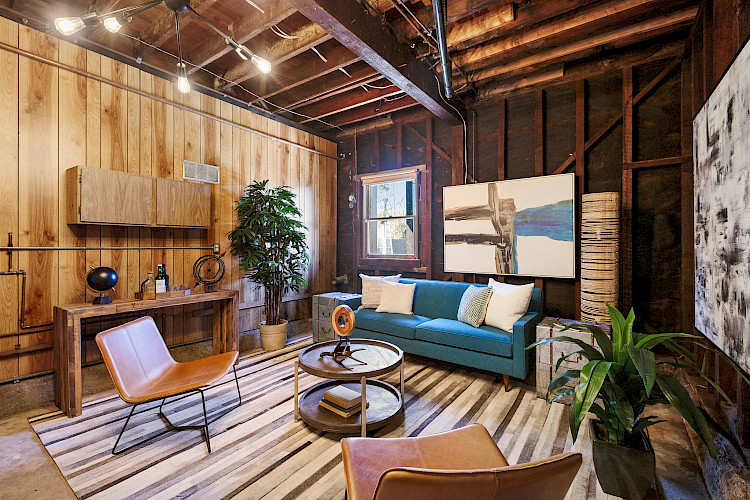 318 Madrid Street 29