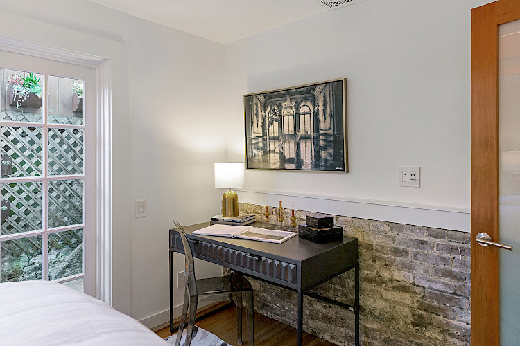 183 Hancock Street 54