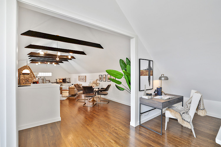 1576 Sanchez Street 32