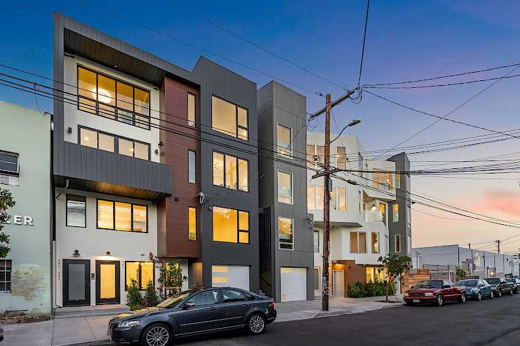 945 Treat Ave 3