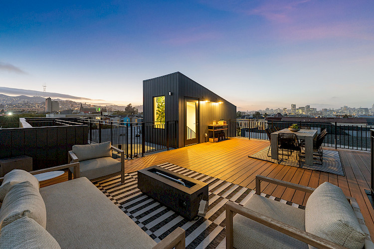 945 Treat Ave 68