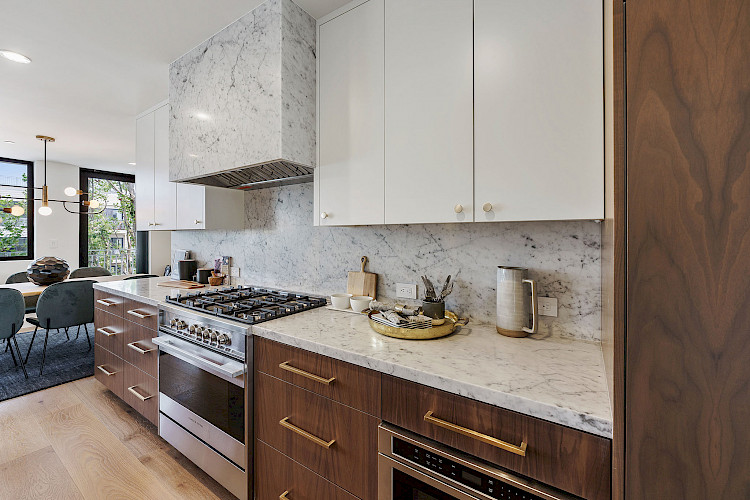 945 Treat Ave 26