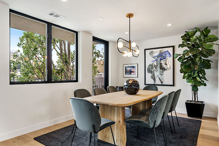 945 Treat Ave 30