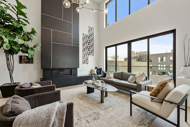 945 Treat Ave 13