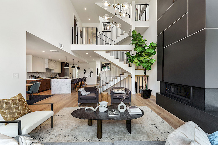 945 Treat Ave 1