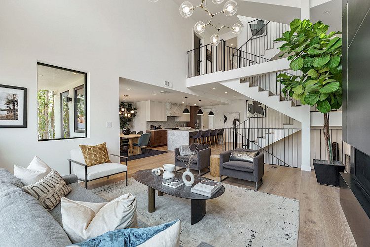 945 Treat Ave 10
