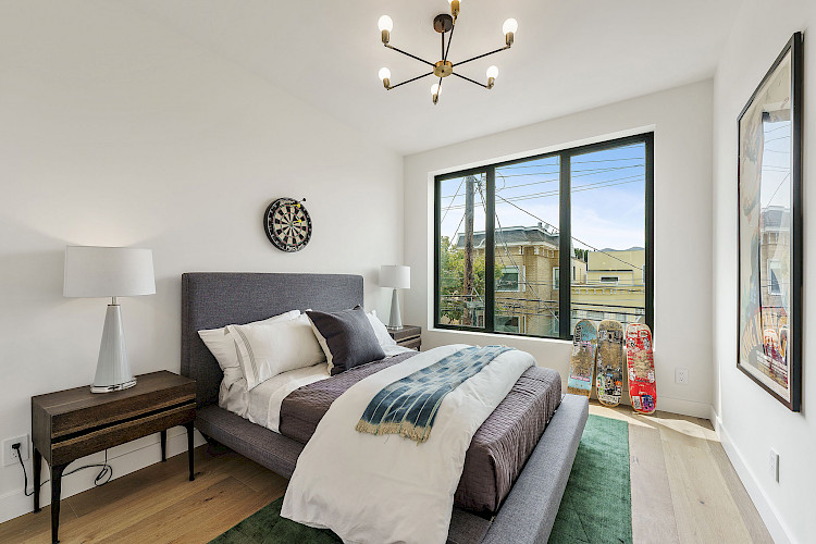 945 Treat Ave 39