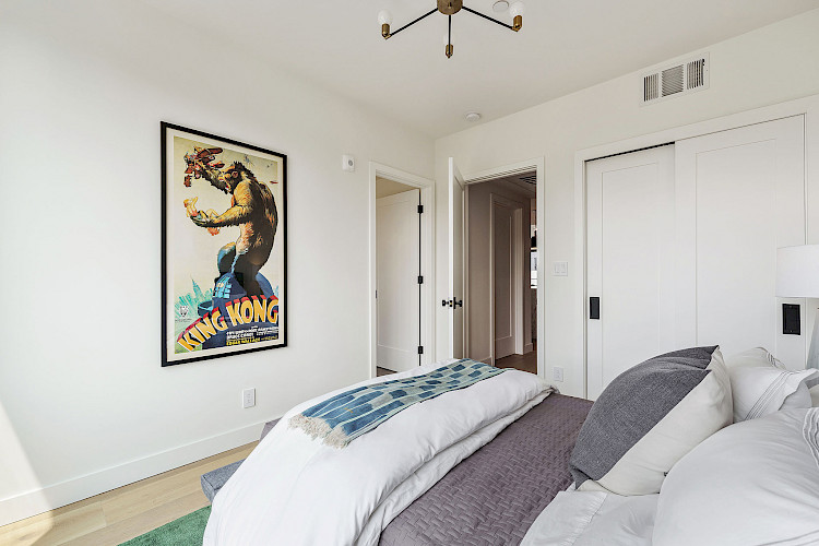 945 Treat Ave 40