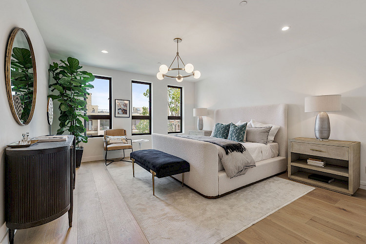 945 Treat Ave 49