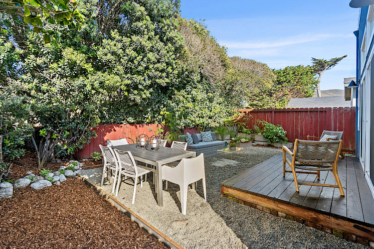 129 Paloma Ave 38