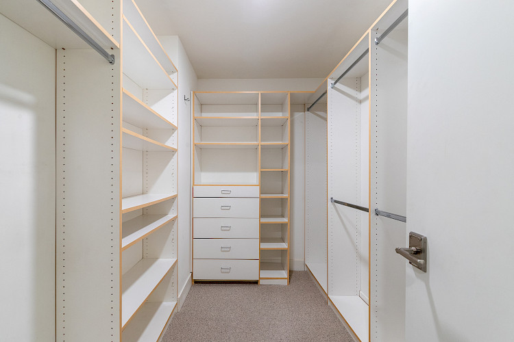 3375 17th Street, #208 52