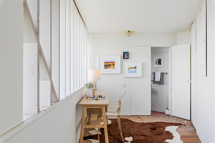 301-303 Upper Terrace 64