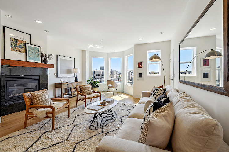 425 14th Street #4 12