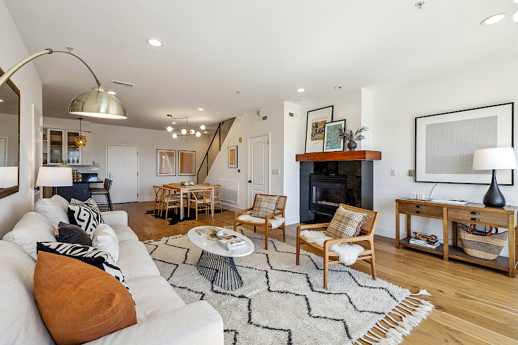 425 14th Street #4 15