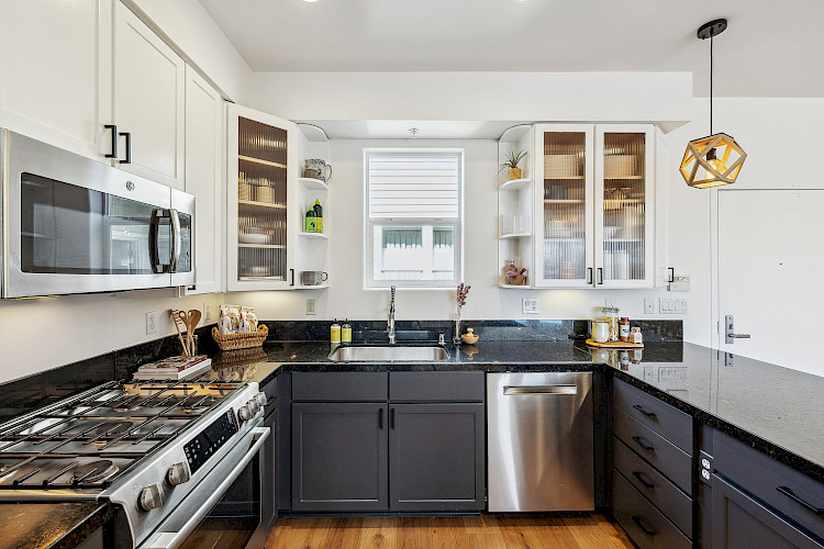 425 14th Street #4 20