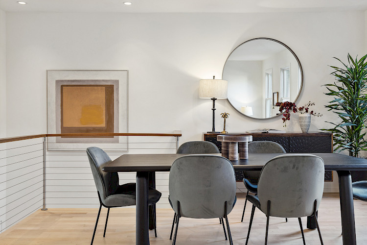 64 Sanchez Street 19