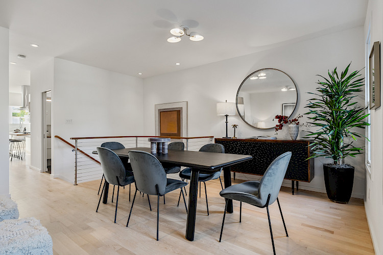 64 Sanchez Street 20