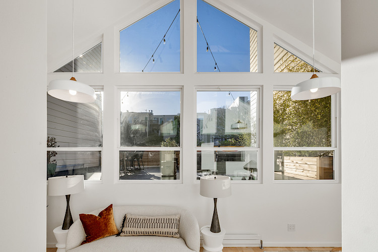 64 Sanchez Street 30