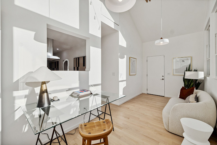 64 Sanchez Street 33