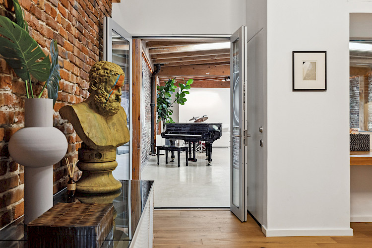 64 Sanchez Street 61