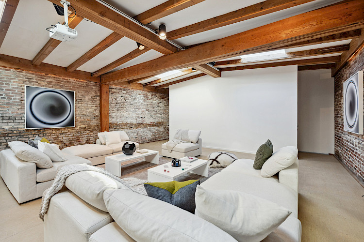 64 Sanchez Street 75