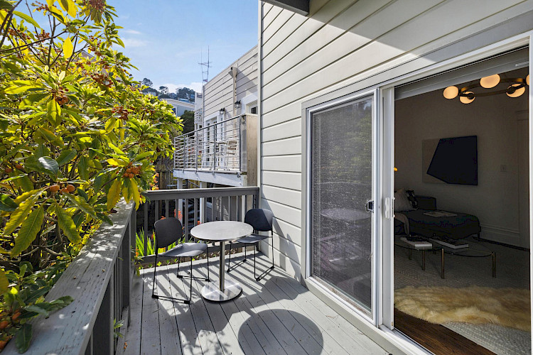 4767 18th Street 34