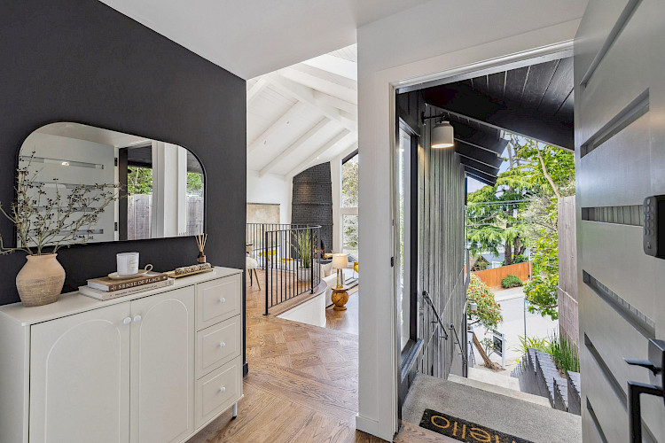 89 Martha Avenue 13